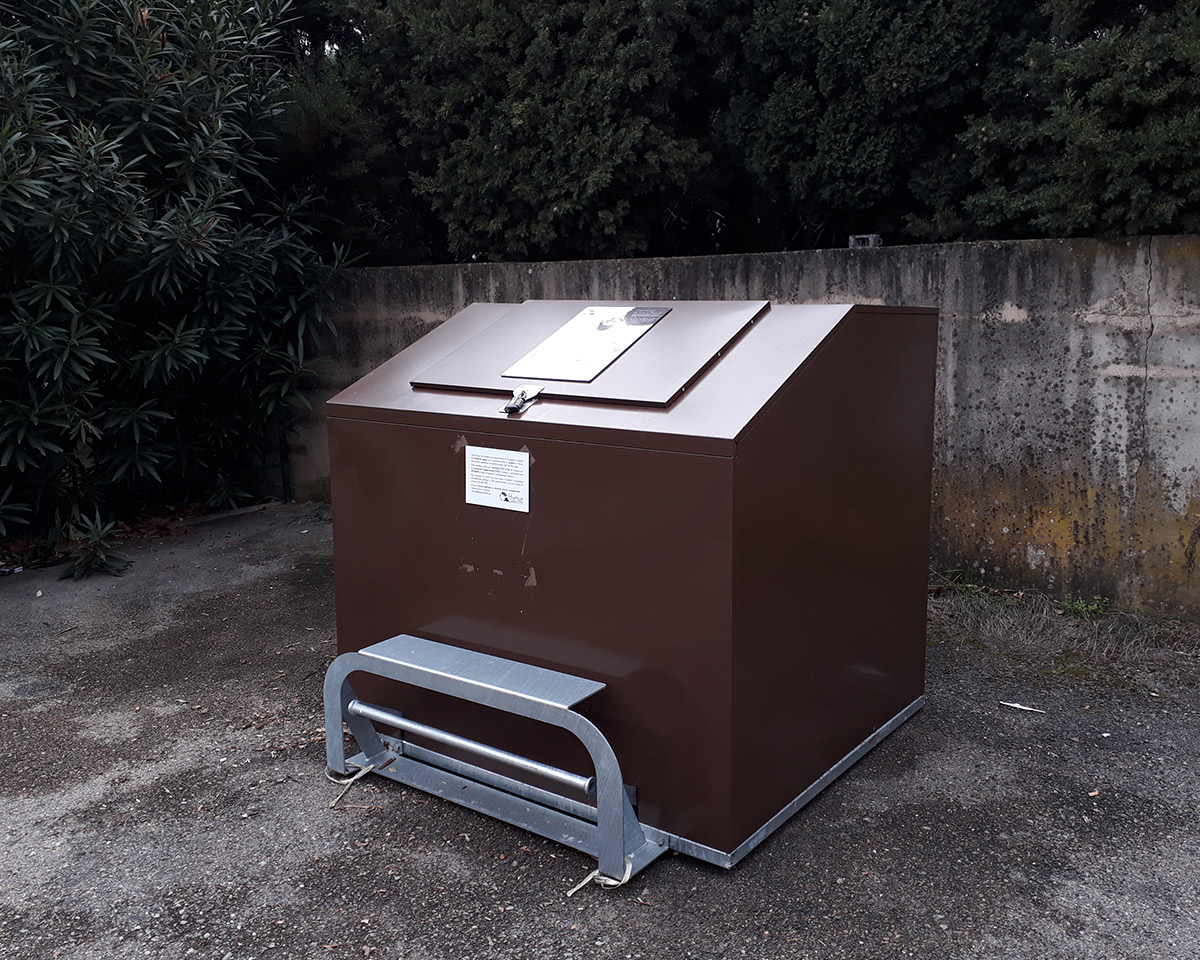 photo reference arles abri bac 600 litres hd 1